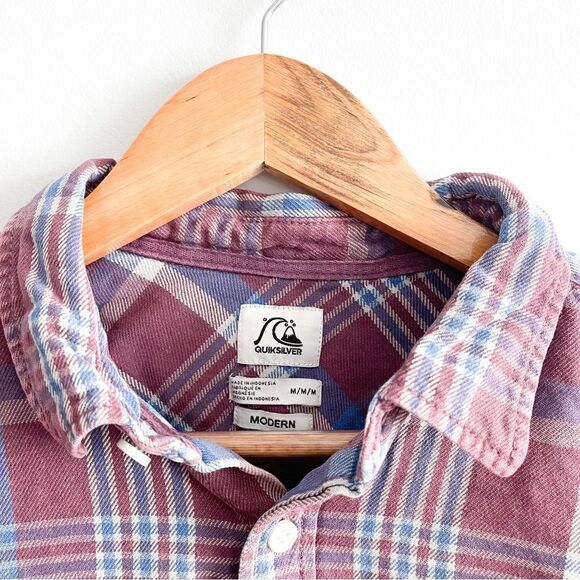 Quiksilver Modern Shirt Plaid  Red Blue Button Up Men's M - Picture 4 of 10